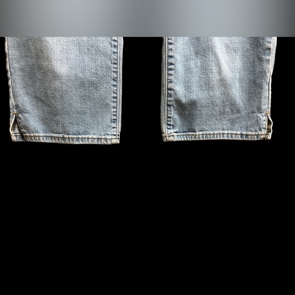 LEVI’S Women’s Capris - Picture 4 of 7